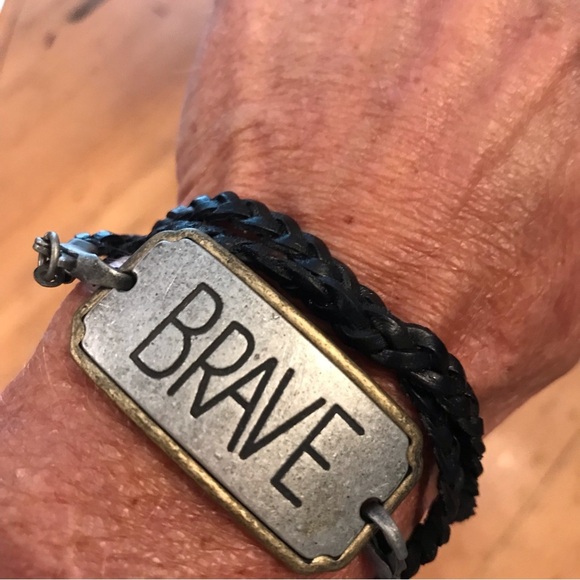 ▪️BRAVE Wrap Bracelet - Picture 1 of 6